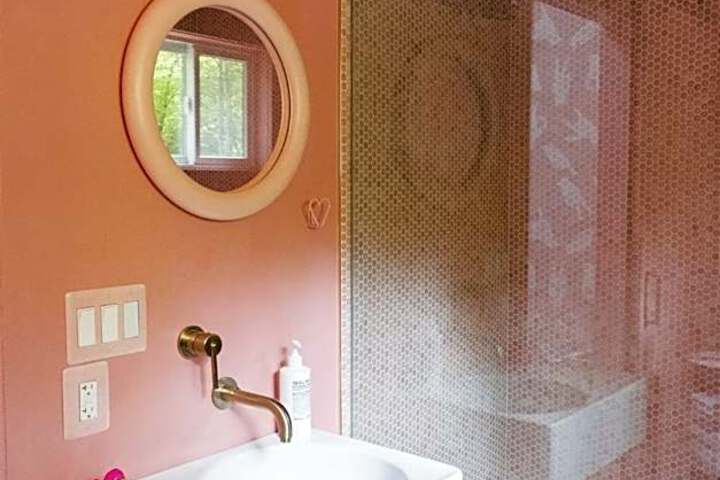 The Norsdale plus CMYK Motel on 10 acres in Phoenicia