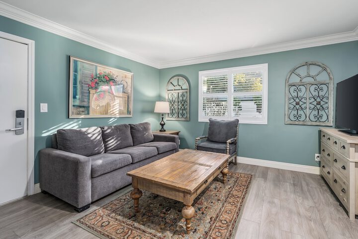 Cambria Pines Lodge