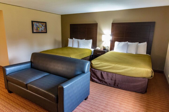 Room 19 of 34