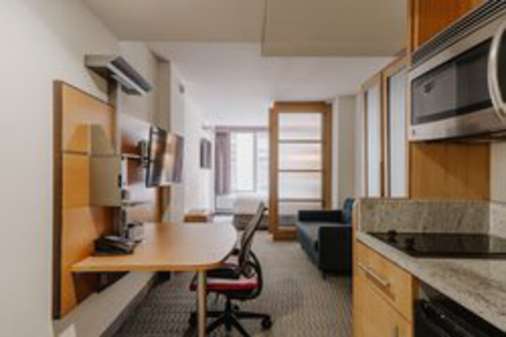 Suite 49 of 125