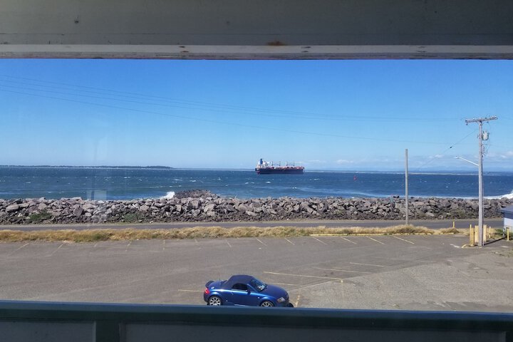 Islander Westport