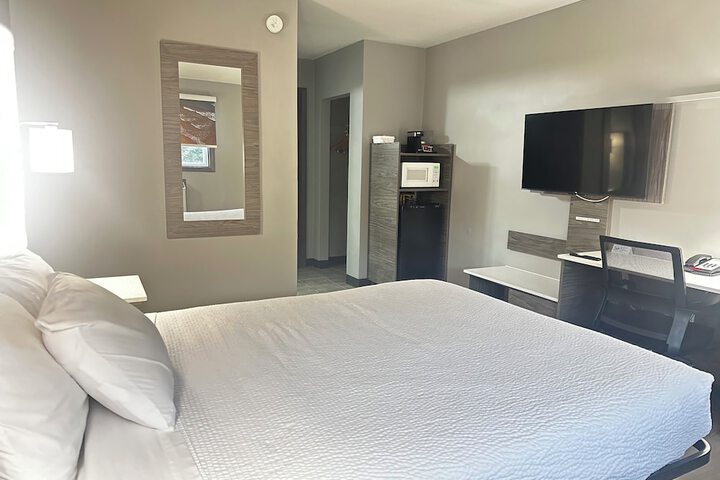 Days Inn & Suites by Wyndham Summerside