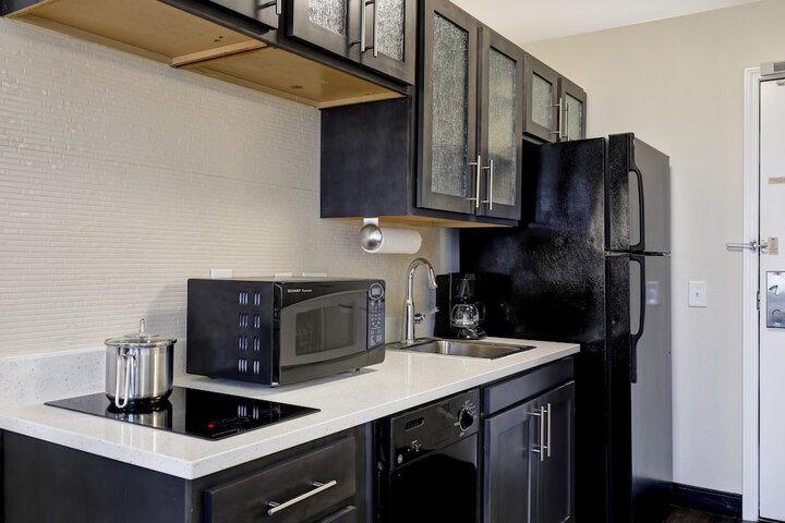 Candlewood Suites Indianapolis - South by IHG