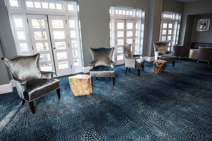 Redmont Hotel Birmingham Curio Collection by Hilton