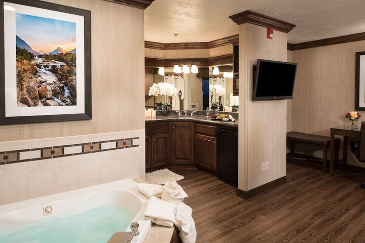 Best Western Plus Flathead Lake Inn & Suites