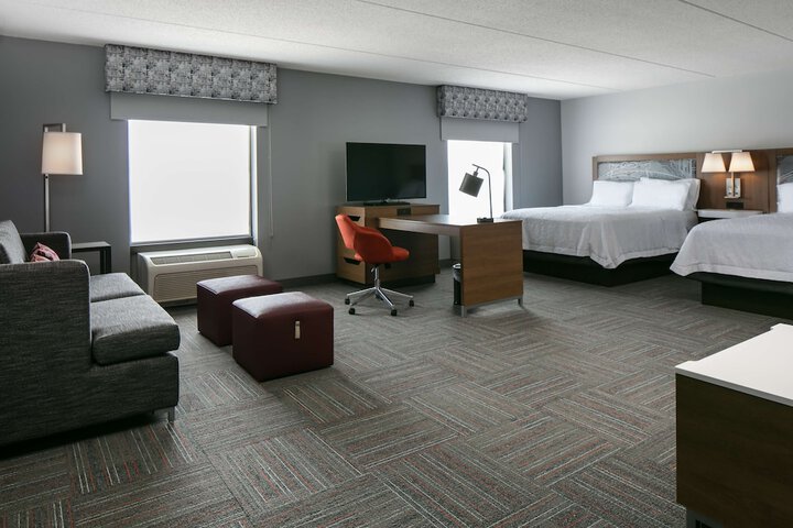 Room 20 of 28