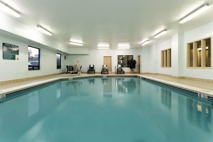 Pool 7 of 38