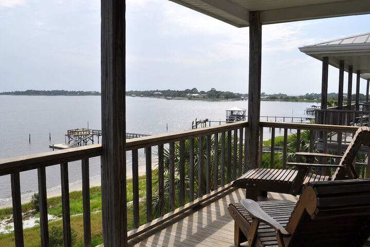 Seahorse Landing