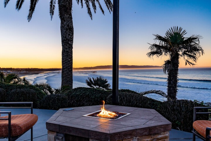 SeaCrest OceanFront Hotel