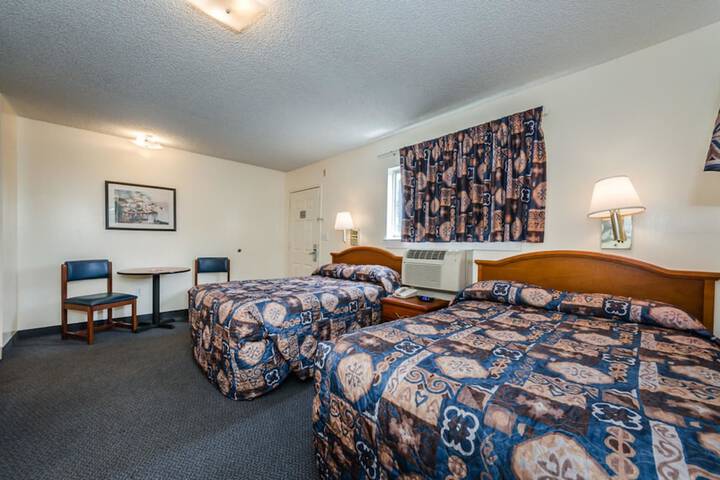 Room 22 of 38