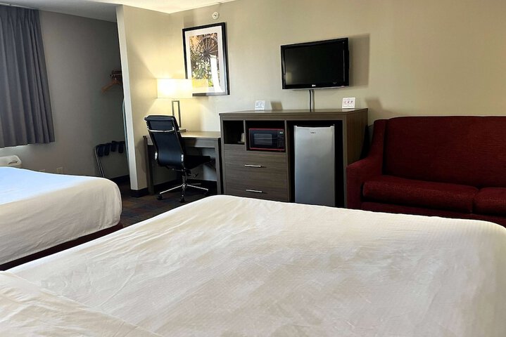 Room 21 of 51