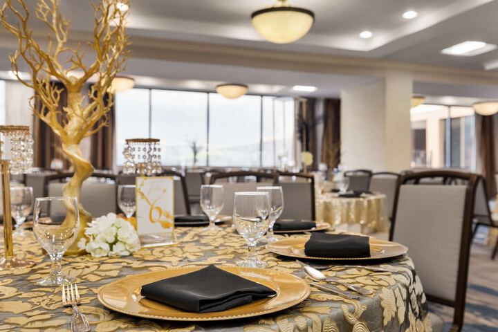 DoubleTree by Hilton Hotel New Orleans Airport