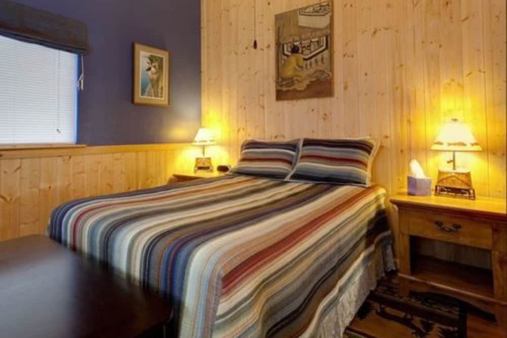 Room 18 of 35