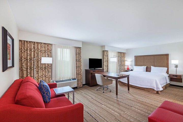 Hampton Inn & Suites Houston I-10 West Park Row