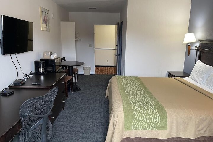 Room 16 of 20