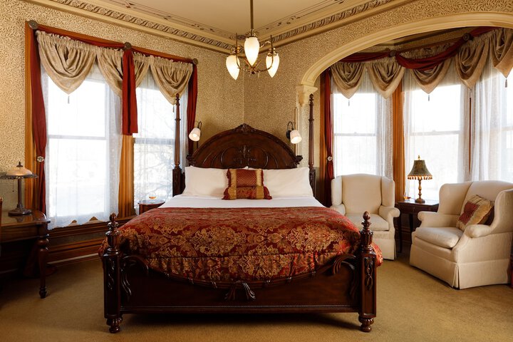 Room 8 of 59