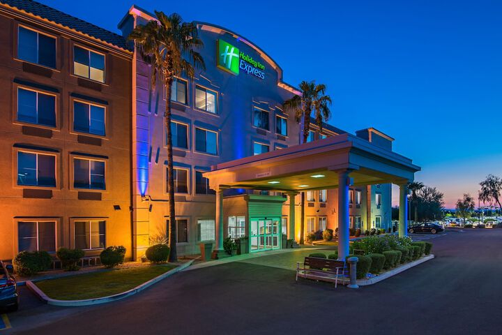 Hotel 3 of 44