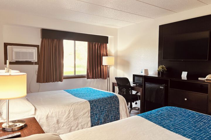Room 52 of 95