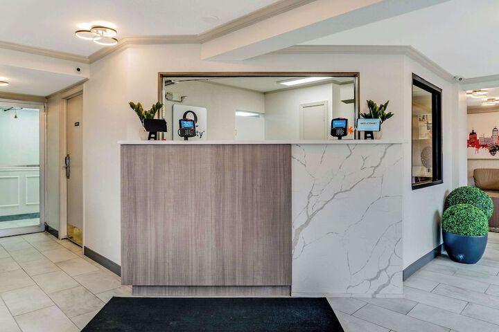 Hotel Interior 13 of 49