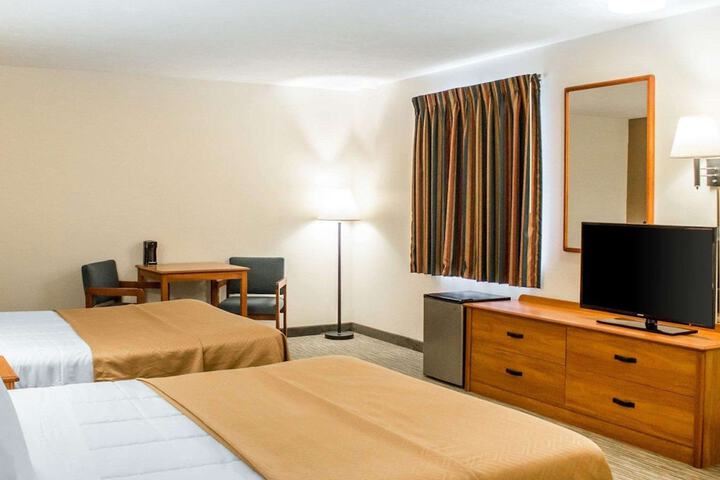 Room 17 of 23