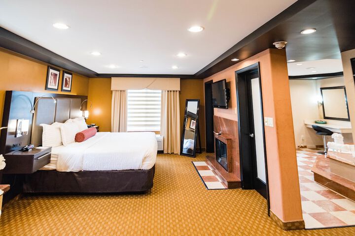 Room 15 of 79