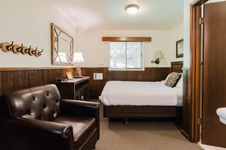 Crystal Mountain Hotels