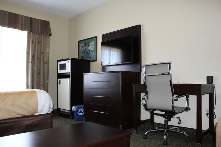 Quality Inn Florence Muscle Shoals