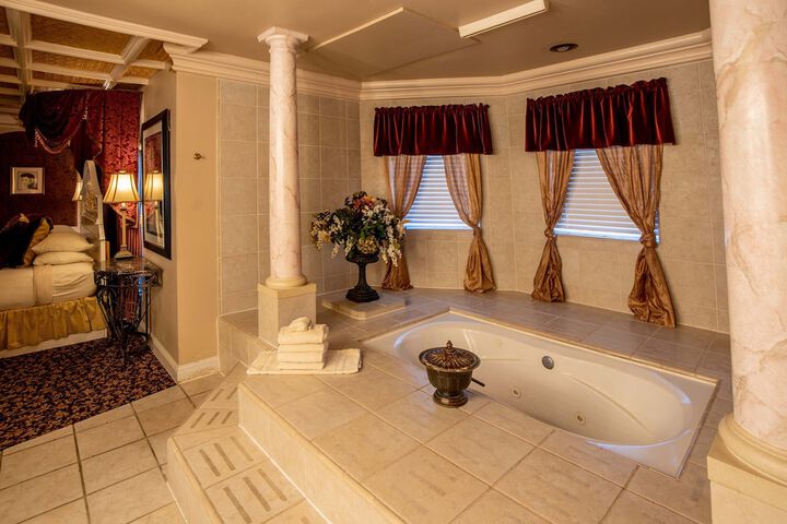 Anniversary Inn - Boise
