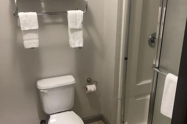 Room 15 of 43