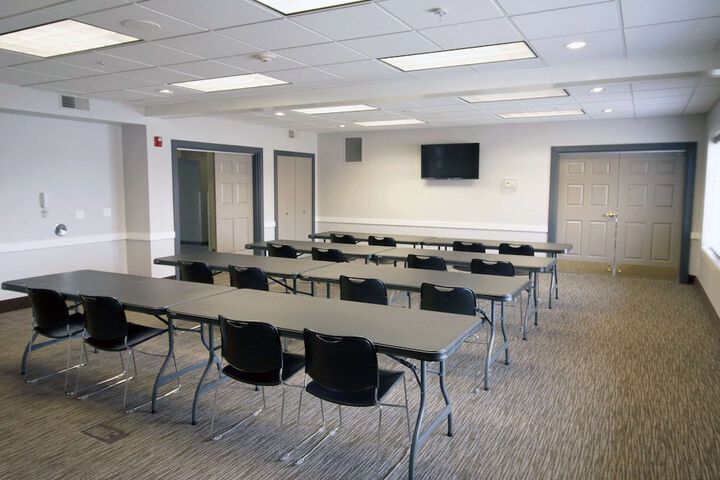 Country Inn & Suites by Radisson Council Bluffs, IA