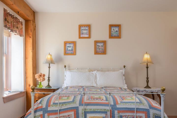 Room 40 of 191