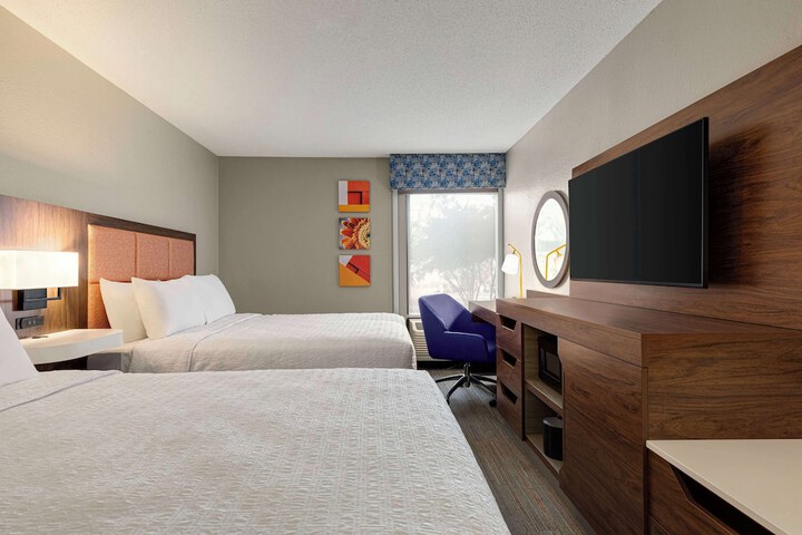 Room 16 of 24