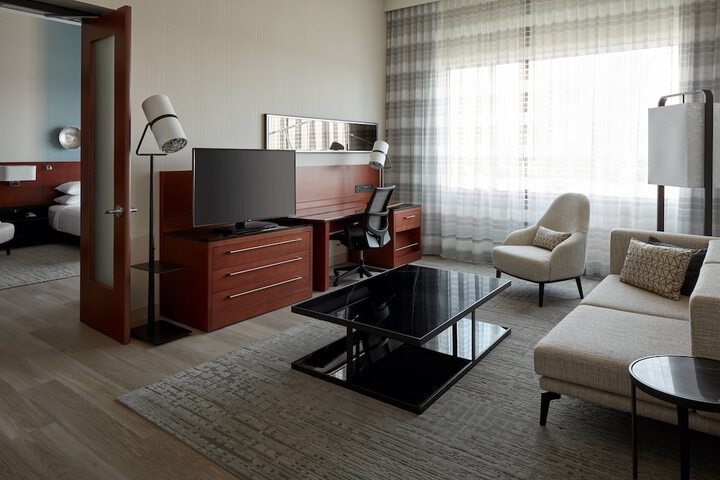 Montreal Airport Marriott In-Terminal Hotel