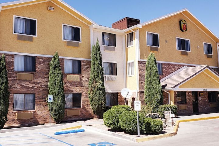 Hotel 3 of 20