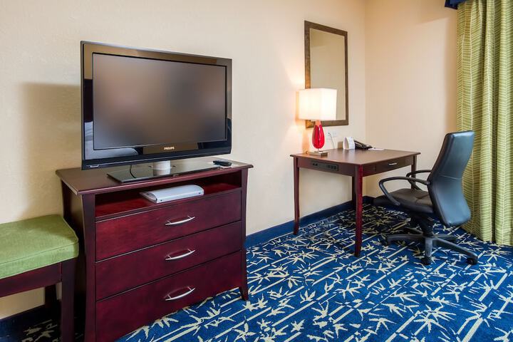 Room 14 of 41