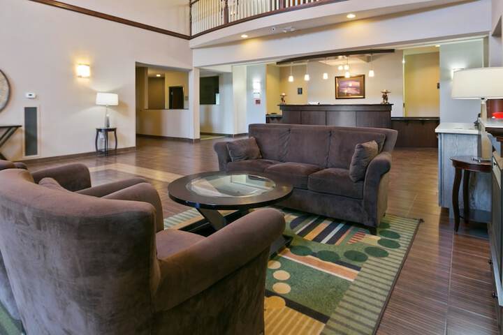 Hotel Interior 7 of 33