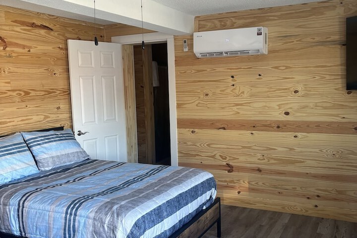 Room 47 of 68