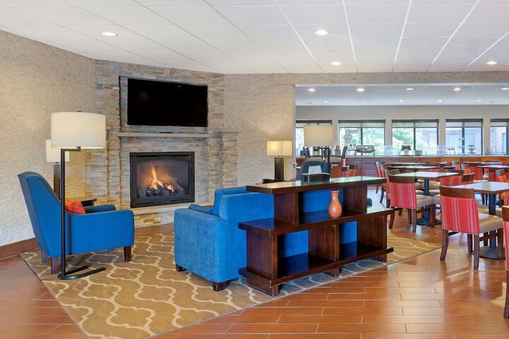 Hotel Interior 13 of 47