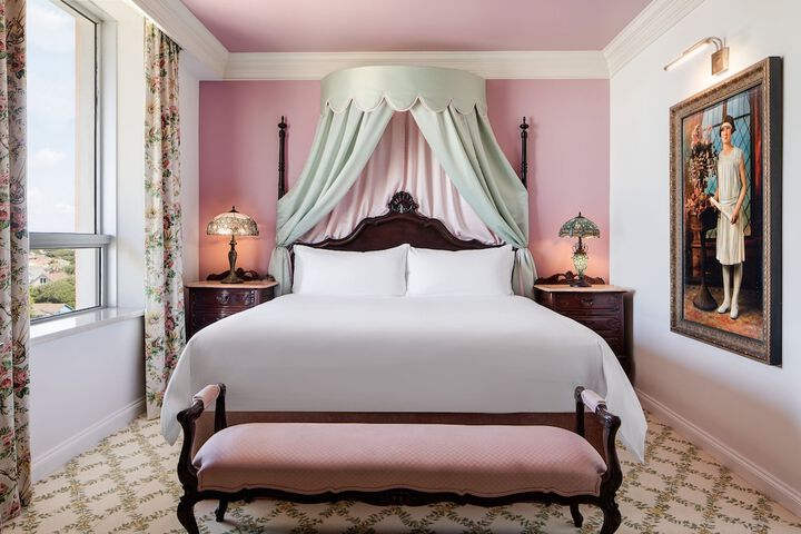 Grand Galvez Resort Autograph Collection