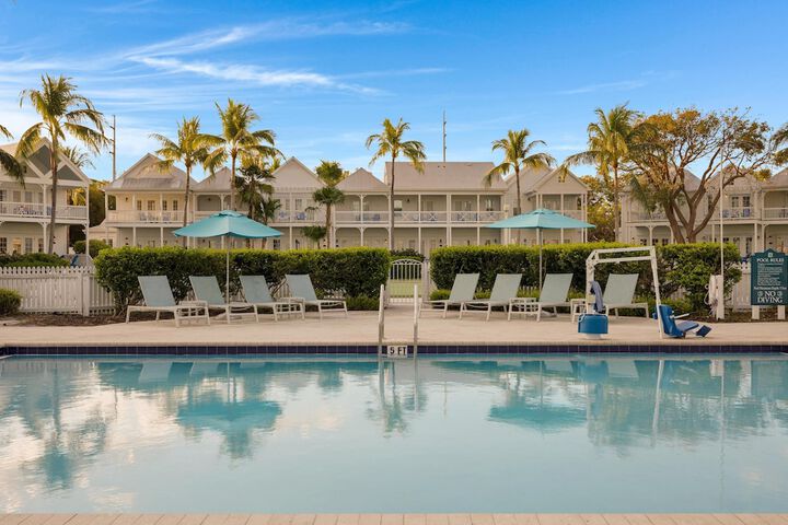 Tranquility Bay Beachfront Hotel and Resort