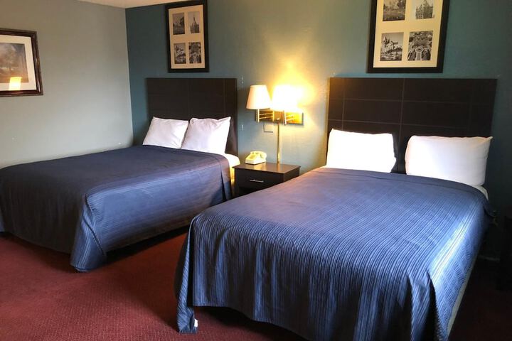 Room 18 of 38
