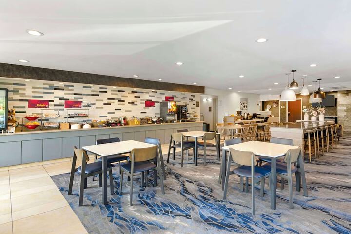 Best Western Plus Beckley Inn