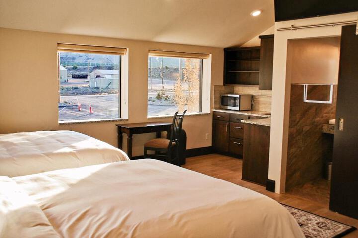 Iron Springs Luxury Lodge & Spa