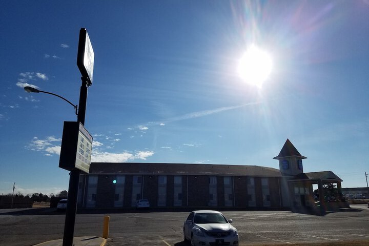 Simple Rewards Inn