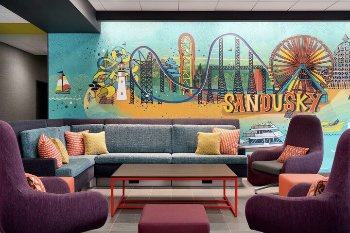Hotel Interior 10 of 43