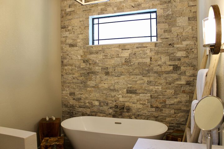 Room 42 of 109