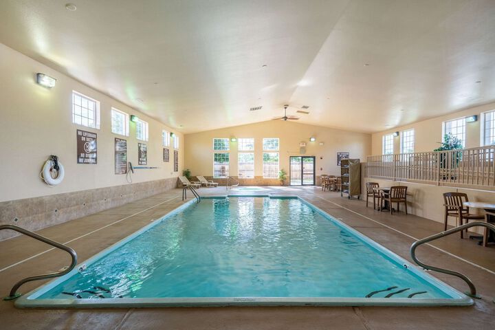 Pool 8 of 37