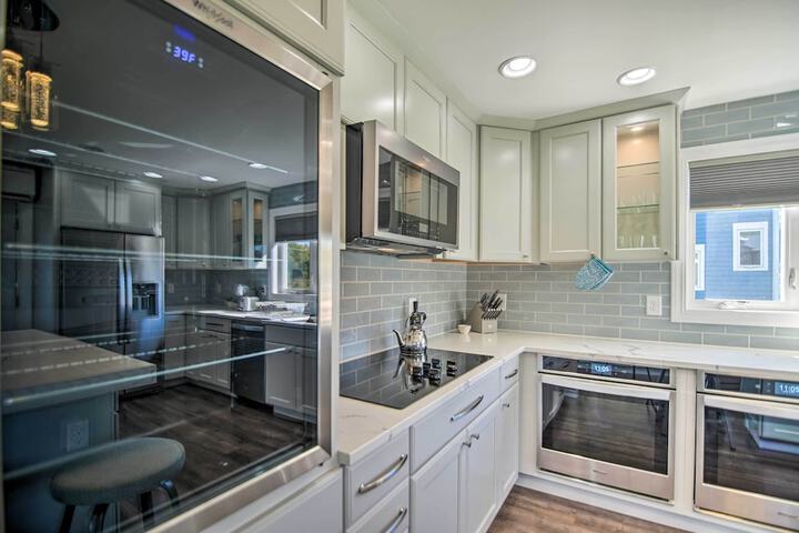 Home on Fox River: Modern Decor Style!