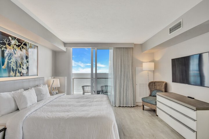 Room 52 of 78