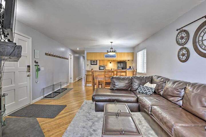 Luxe Fraser Condo: Community Pool and Hot Tub Open